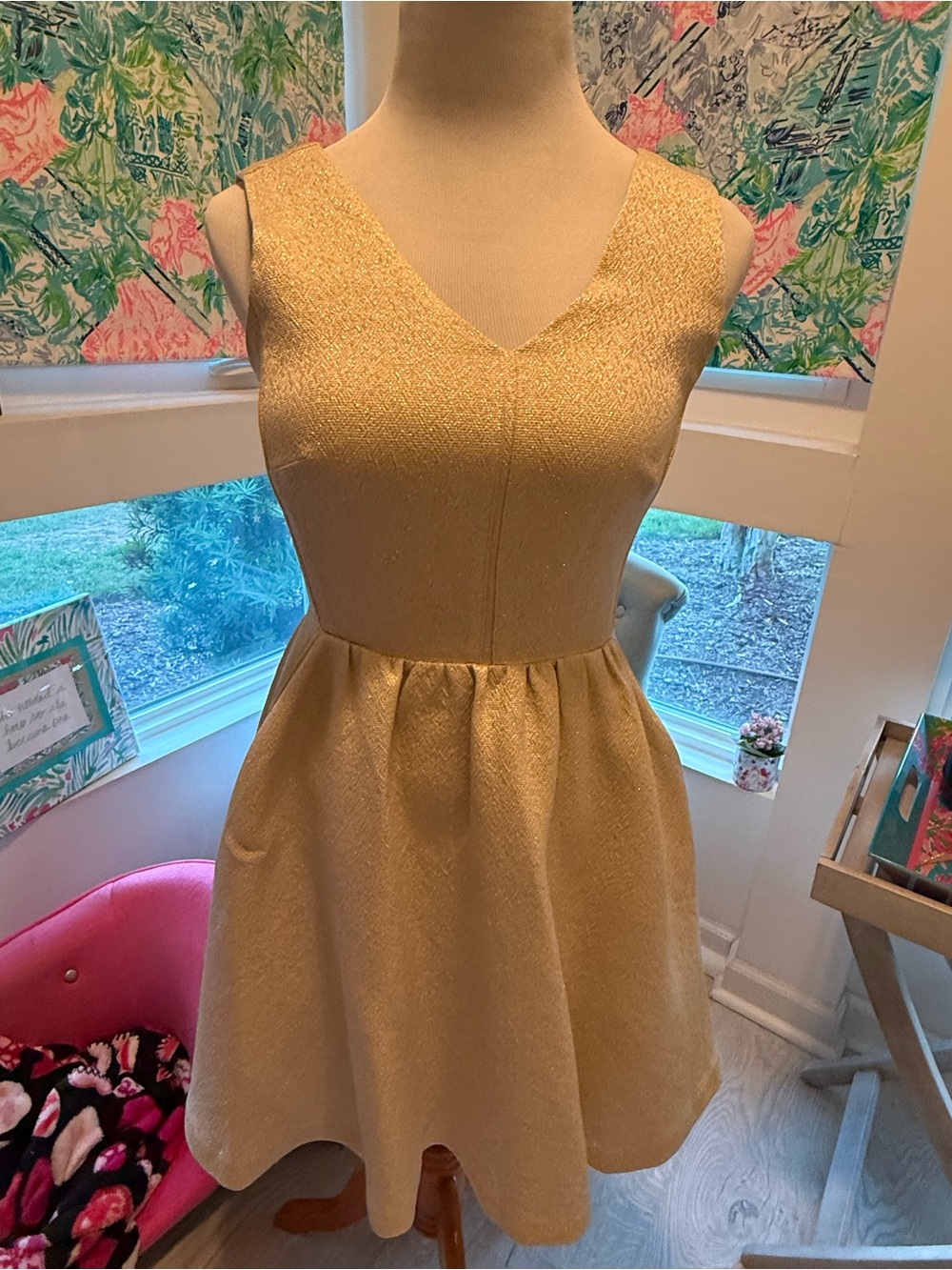 Vineyard Vines gold shimmery vneck dress
